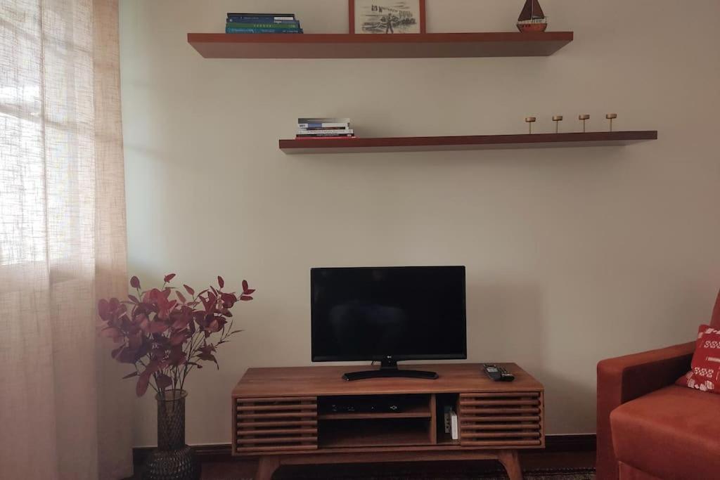 Casa 84 Apartment Понта Делгада Екстериор снимка